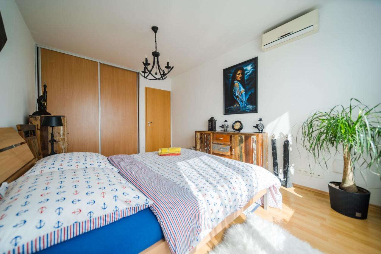 Comfy Condo On The 20Th Floor & Free Parking Bratysława Zewnętrze zdjęcie